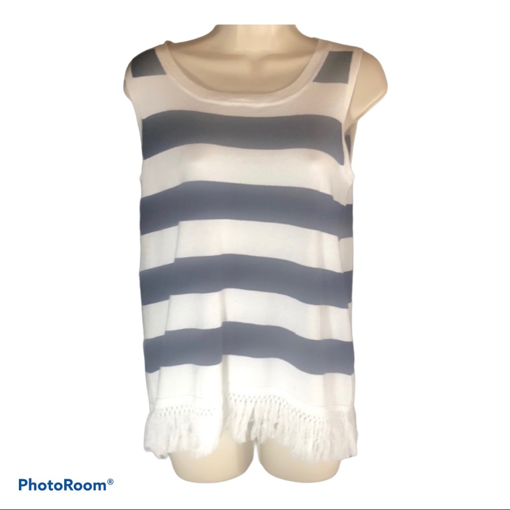 NWT Sail To Sable fringed sleeveless top XS